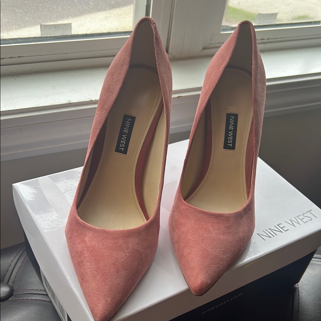 Nine West Pink Suede Heels Elegant Stiletto Pumps